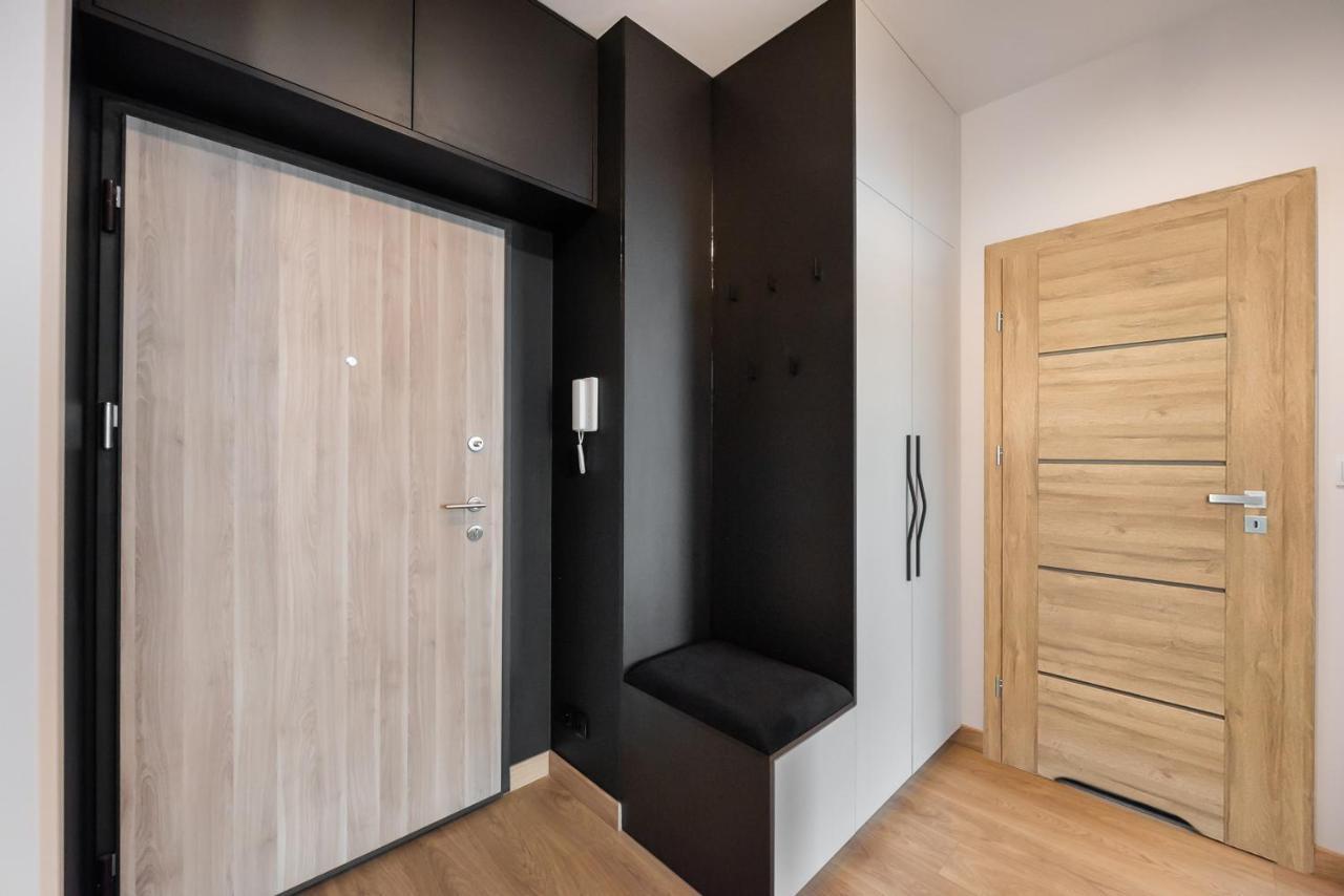 Wola Skwer Happy Apartment 바르샤바 외부 사진